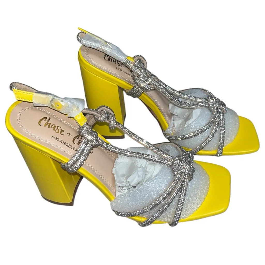 Chase and Chloe 🎄 Azalea Platform Heels - Image 3