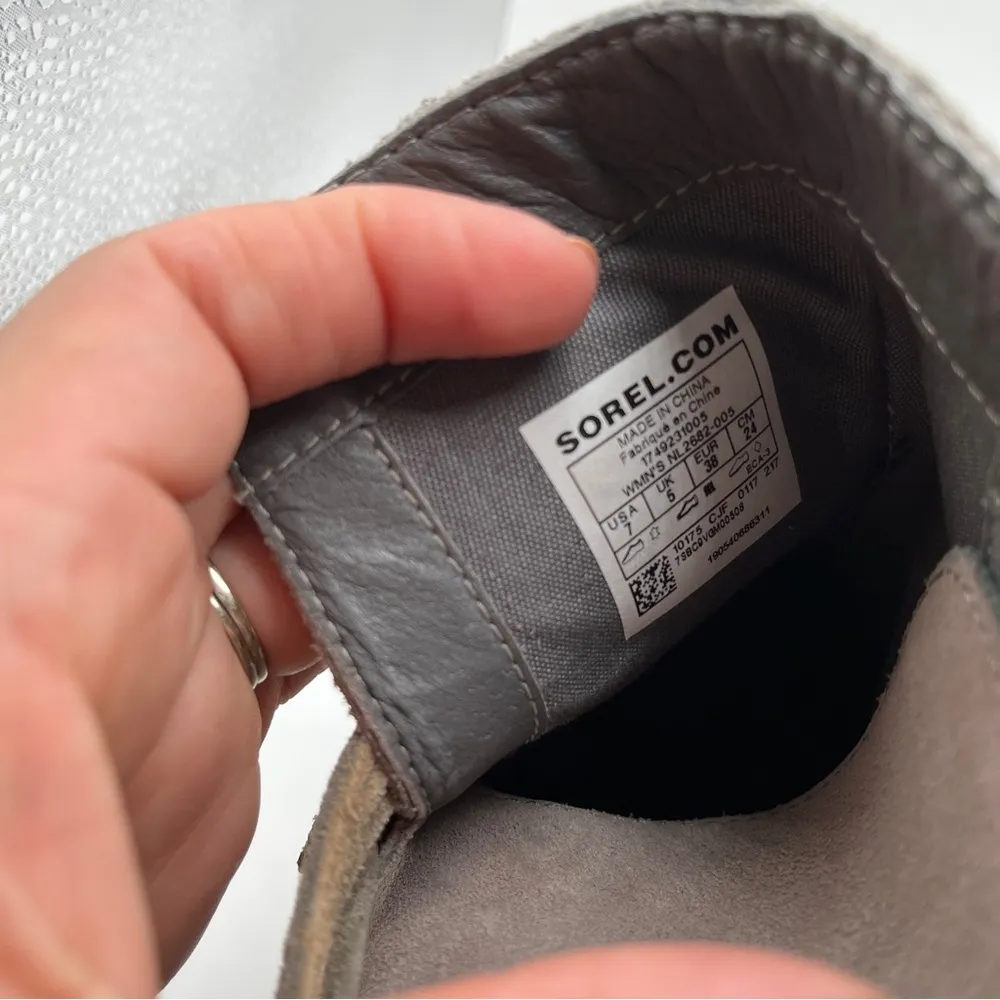 EUC Sorel Women's Farah Short Waterproof Boot Redwood size 7 grey suede leather - Image 8