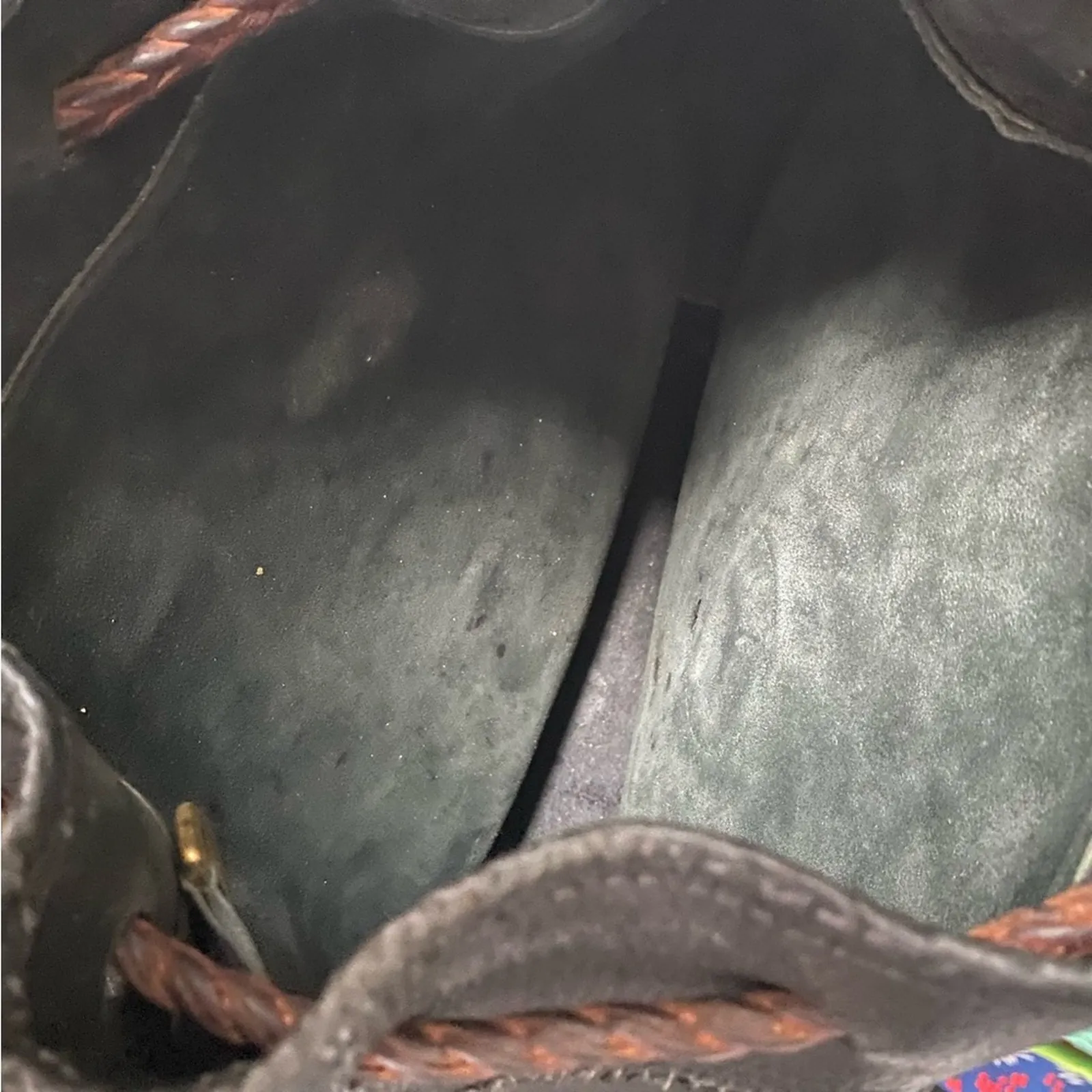 Dooney and Bourke Vintage Black Leather Pebbled Bucket Bag Purse - Image 14