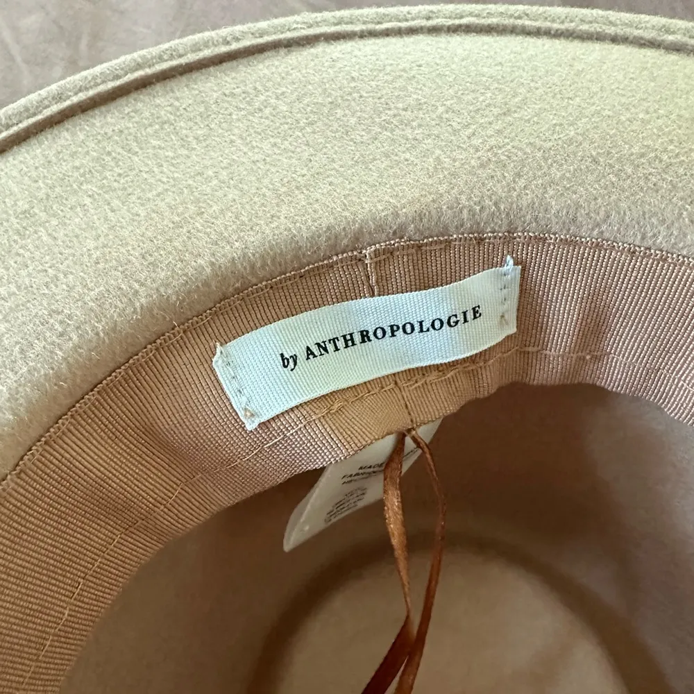 Anthropologie  100% Wool Felt Hat Fedora Adjustable in Taupe Brown - Image 7