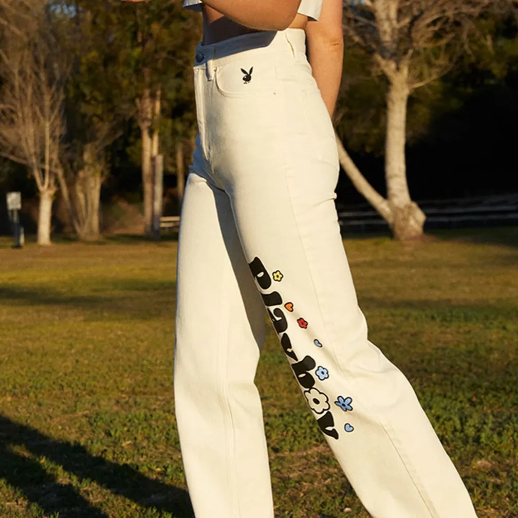 NWT-playboy boyfriend jean - Image 5