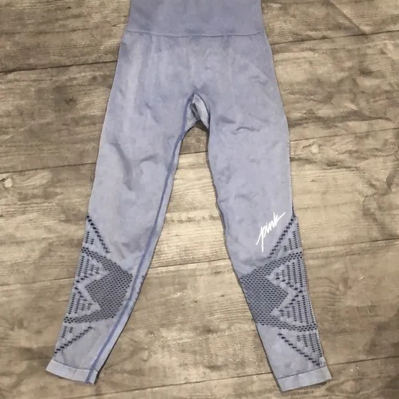 Pink Victoria’s Secret light blue leggings NWOT - Image 3