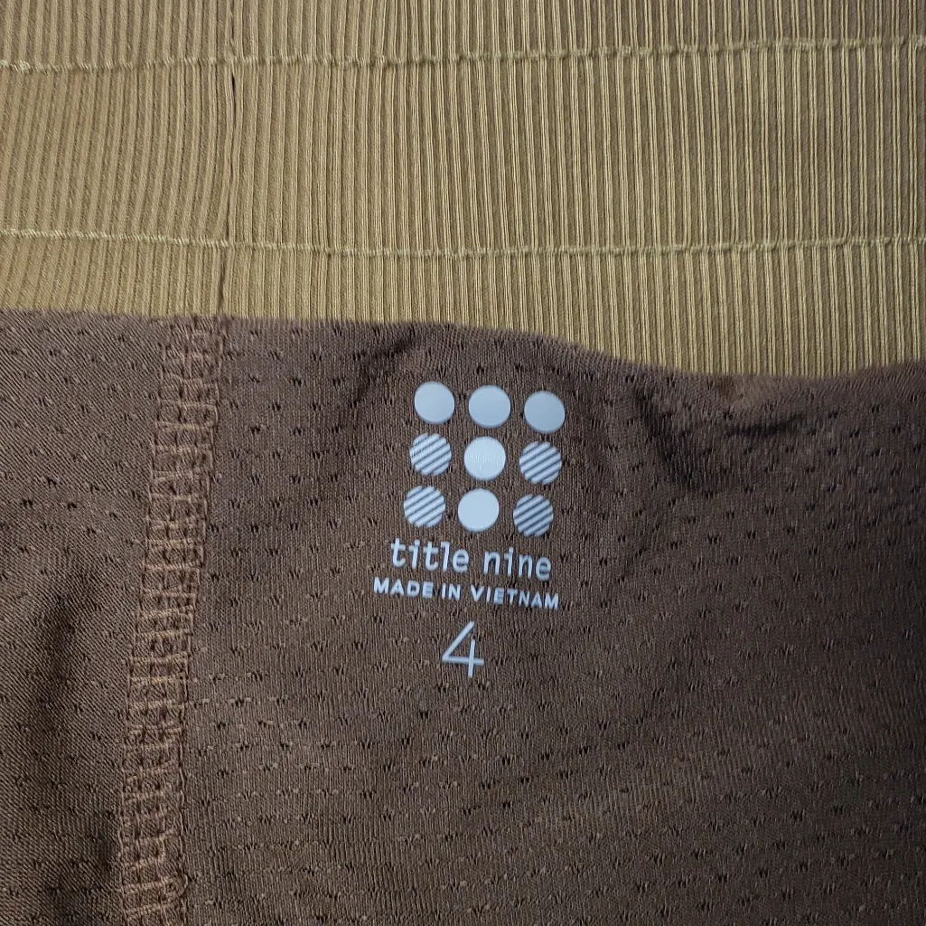 Title Nine Women's Tan Skort - Image 5