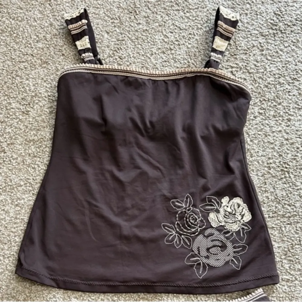 BECCA Floral Embroidered Lace Chocolate Brown Swimsuit Set Size Small - Image 5
