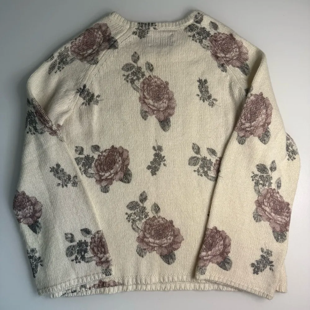 COPY - M Lucky Brand Rosette Sweater - Image 8