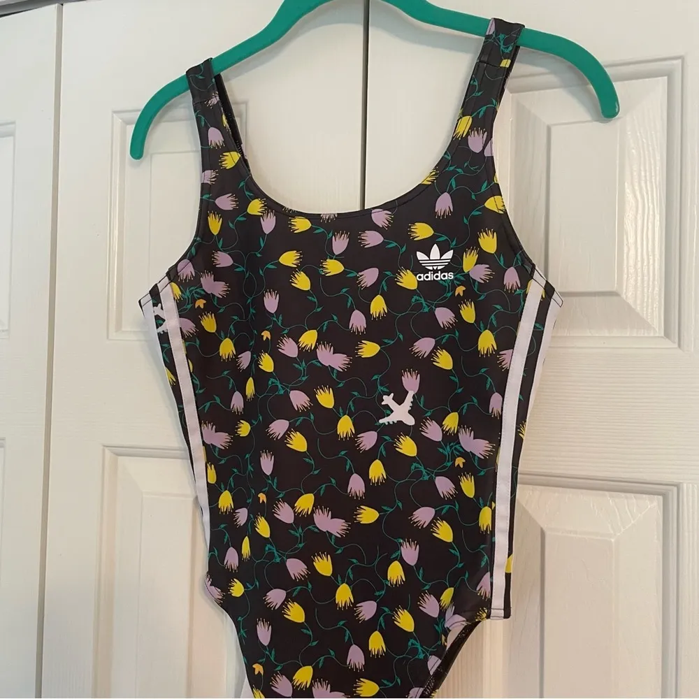 Adidas Tulip Floral Bodysuit Sz Small Black Logo One Piece - Image 6