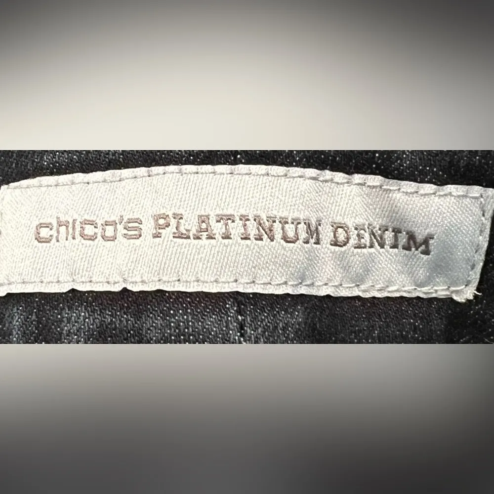 Chico’s platinum denim cropped jeans - dark blue - size 10 (Chicos 1.5) - Image 5