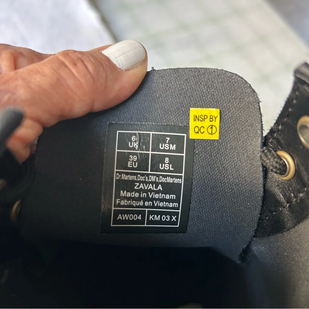 Dr. Martens ZAVALA Black Leather Boots with Yellow Stitching - Image 9