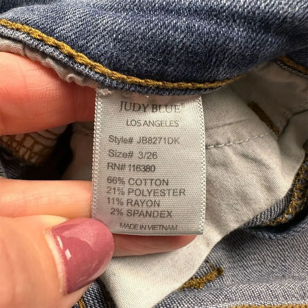 Judy Blue Women's Distressed Relaxed Fit Jeans Size 26 Medium Wash Mid-Rise - Image 5