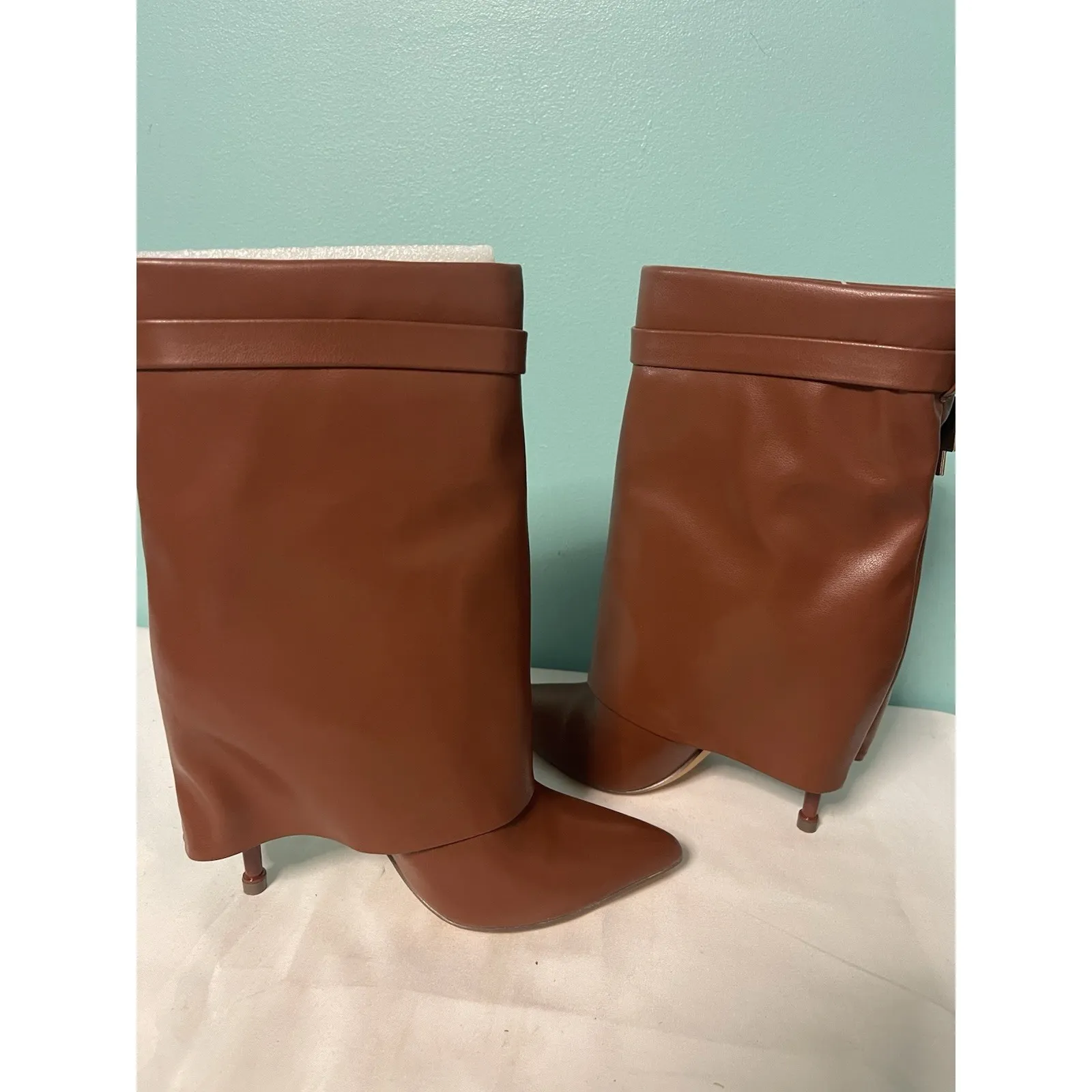 Liliana Brown Faux Leather Pointy Toe Boots  Heel Womens Size‎ 5.5 - Image 6