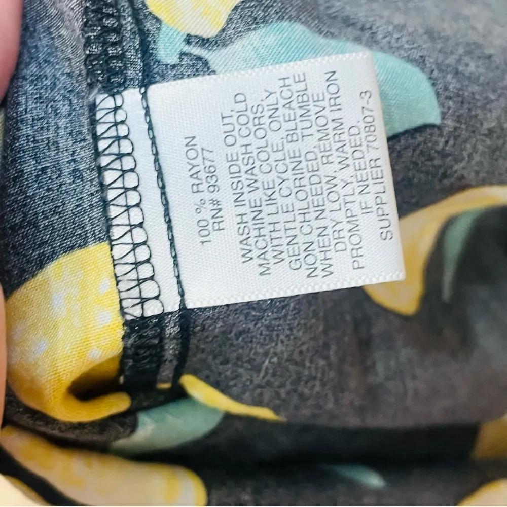 NWT Peyton and Parker Off The Shoulder Lemon Dress Mommy & me Size small - Image 10