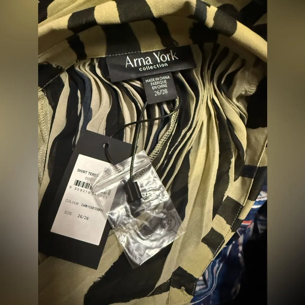 Arna York‎ black & khaki tunic Size 26 - Image 3