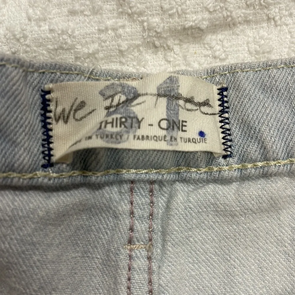 Free People Light Wash Frank Dad Jeans - Image 5