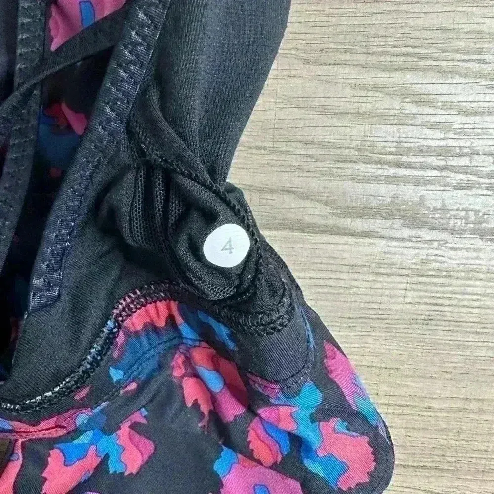 Lululemon Clip-In Long Line Bra Dandy Digie Multi/Black sz 4 - Image 3