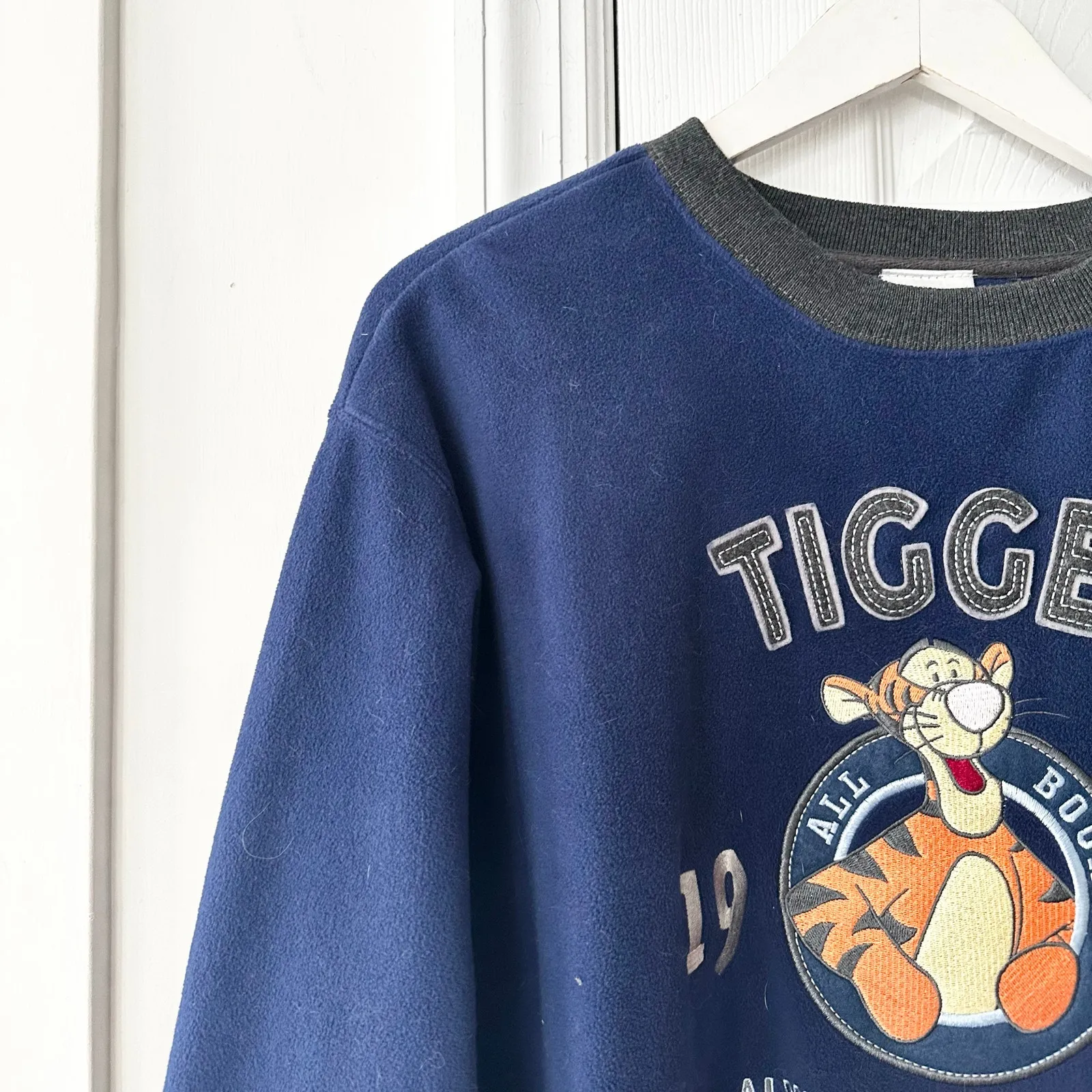 Disney Store Vintage Y2K Blue Fleece Tigger Always A Cool Cat Sweatshirt Large - Image 2