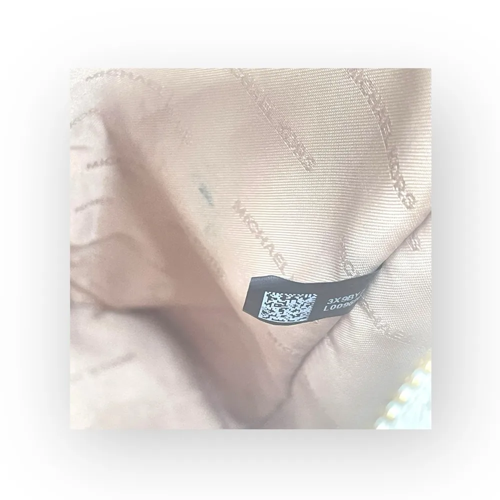 Michael Kors  Jet Set Med Logo Top Zip Tote Handbag  Vanilla Natural Leather  - Image 9