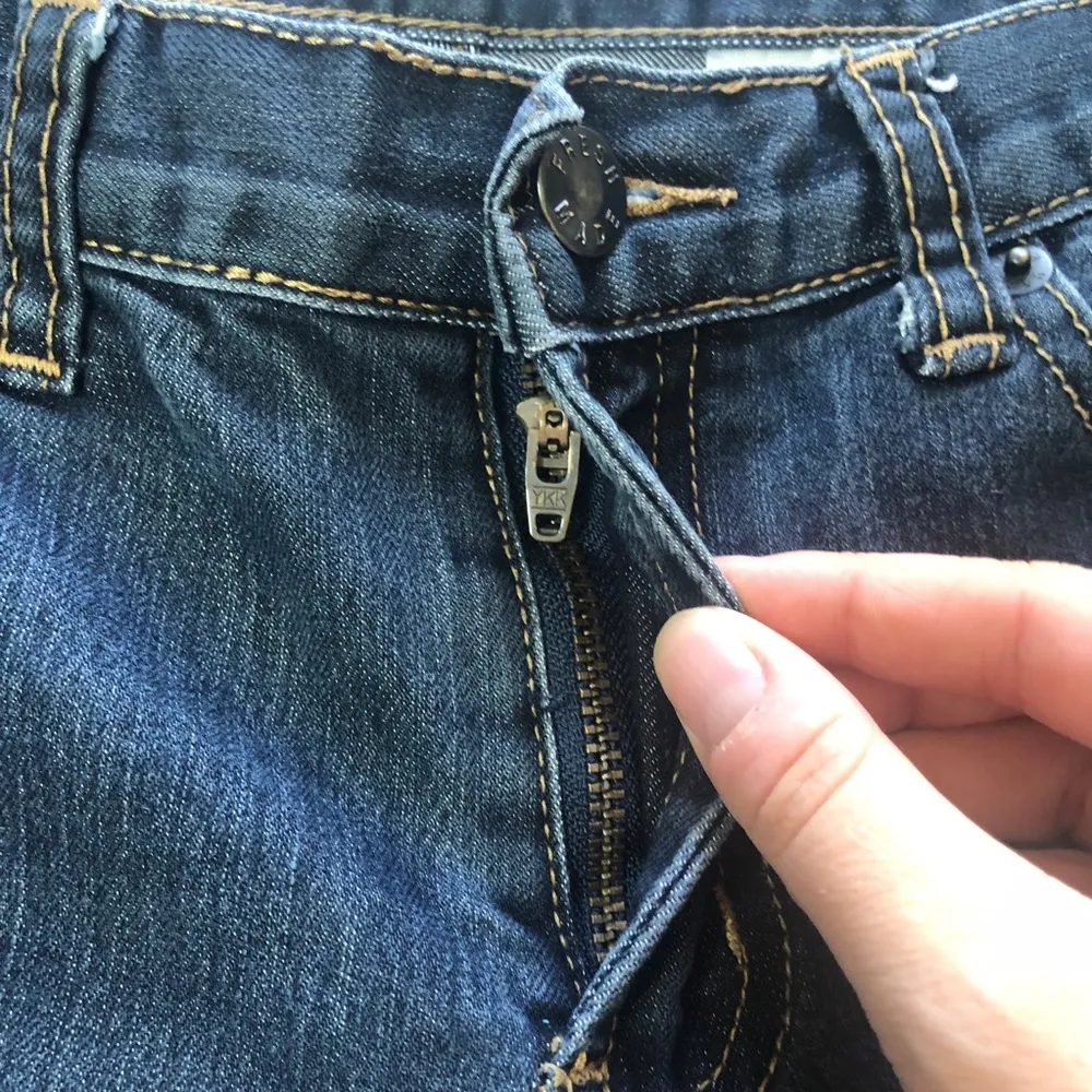 Joe Fresh Slim Skinny Denim Dark Wash Casual Mid Rise Jeans Womens Size 8 - Image 7