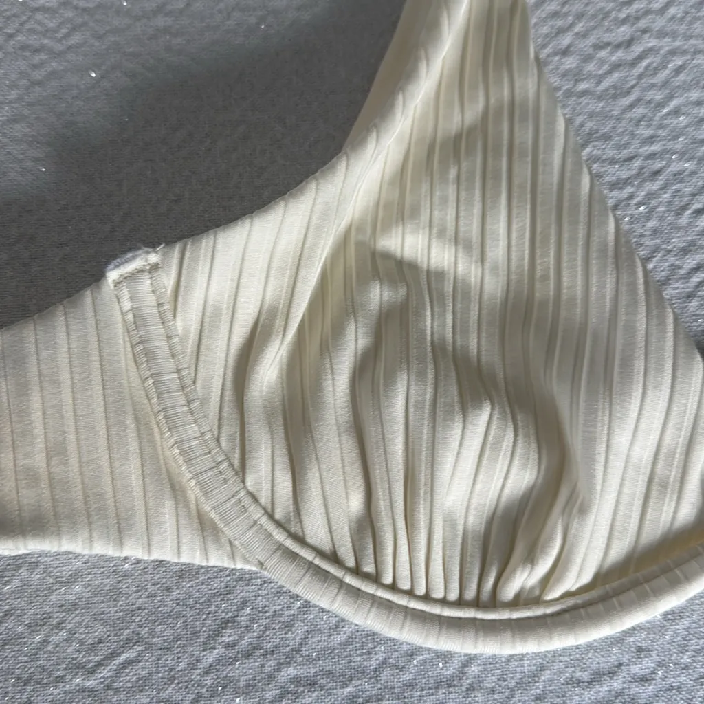 L*SPACE Isa Bikini Top, Size Large, $119 - Image 10