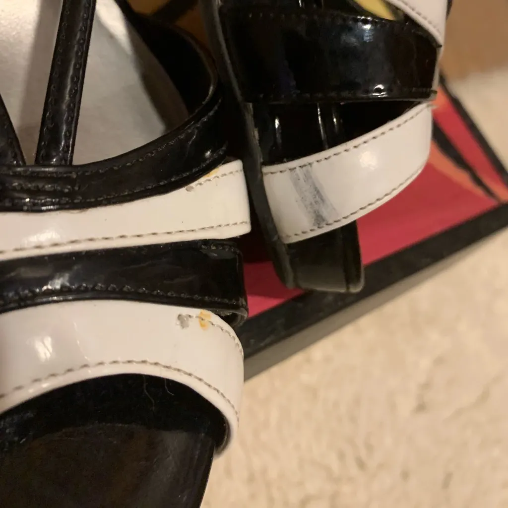 Fioni Pep toe platform heels 11 size in black and white - Image 8