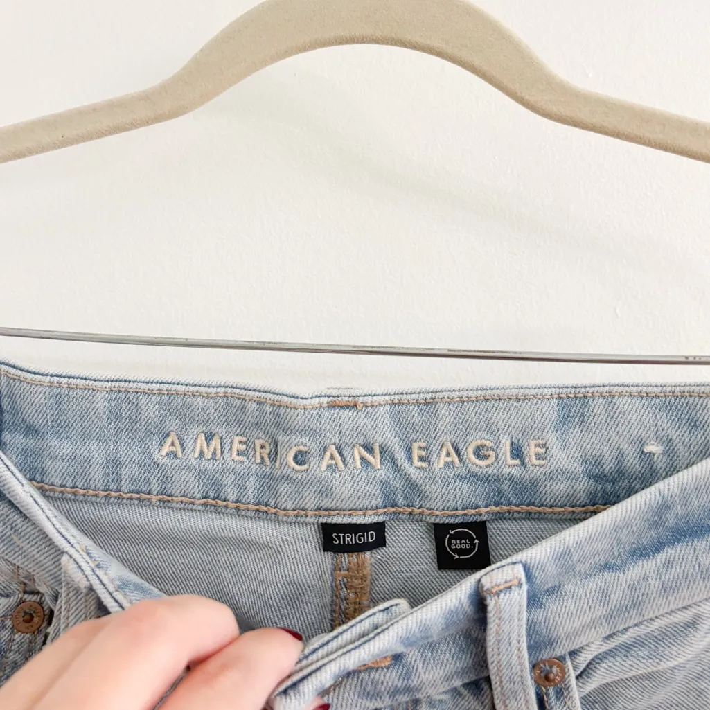 AE Strigid Curvy Super High Waisted Baggy Straight Jean 4 Short - Image 5