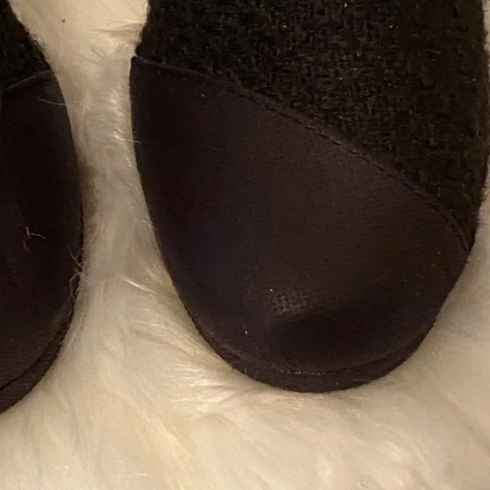 TOMS Women Black Heels US 6 - Image 3