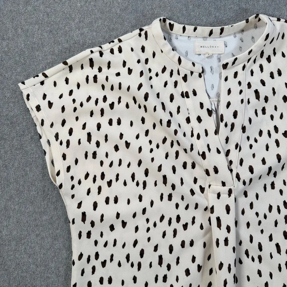 MELLODAY Short Sleeve Split Neck Animal Print Top Women's Small Black Brown Spot - Image 3