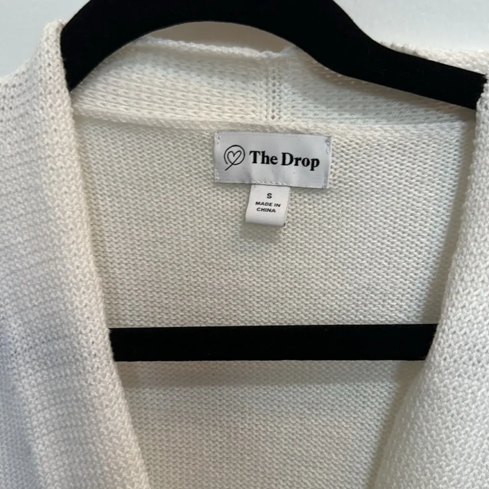 The drop oversized cardigan with front pockets cream size small - Image 4