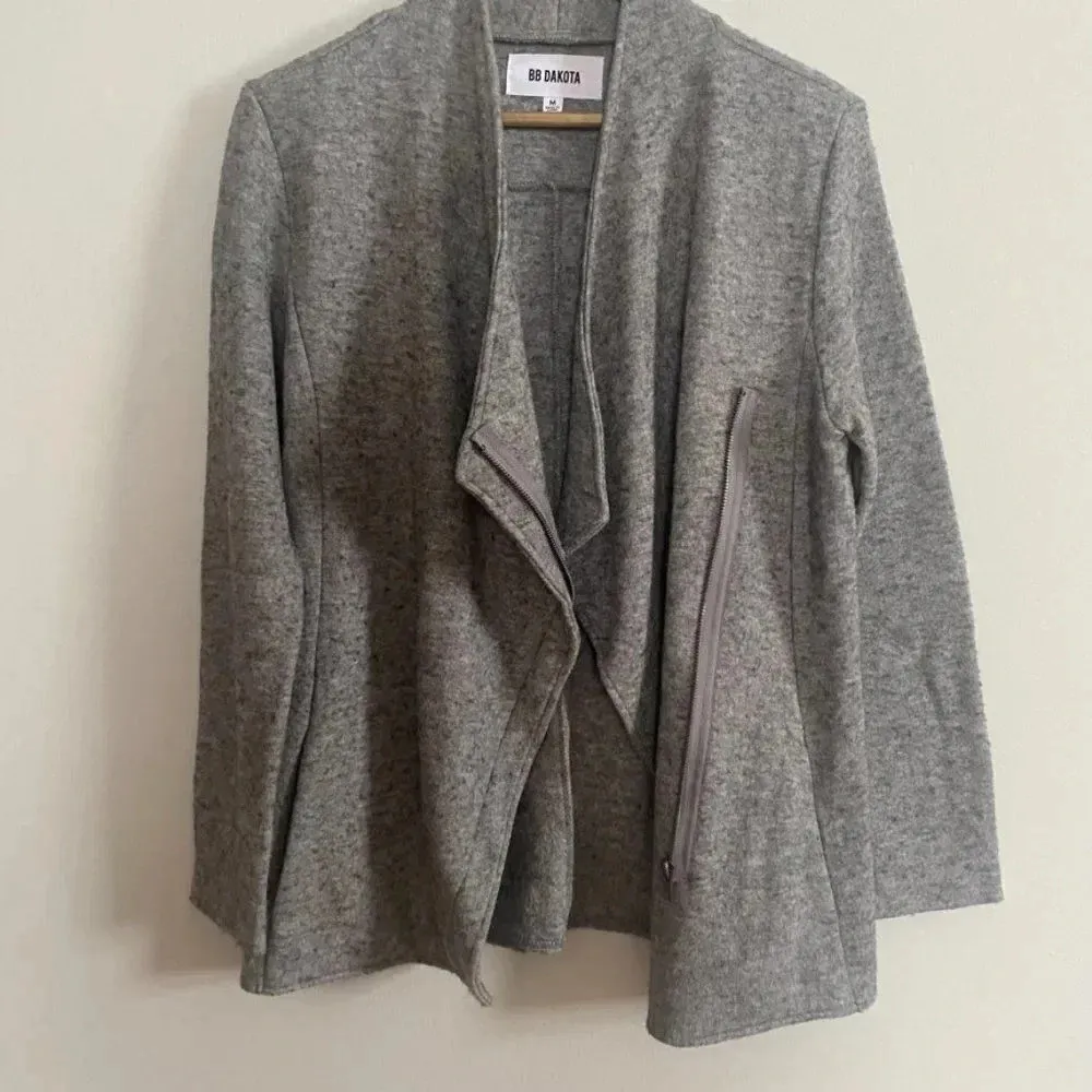 BB Dakota Gray Knit Jacket - Image 11