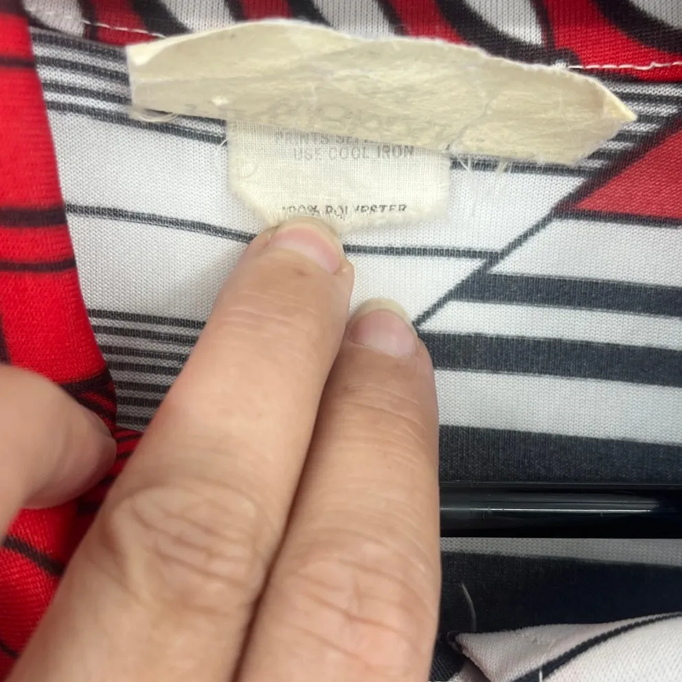 Vtg Fire Islander 1980s Womens Shirt Sz 44 USA Patch Dagger Collar Geometric Y2K Red - Image 10