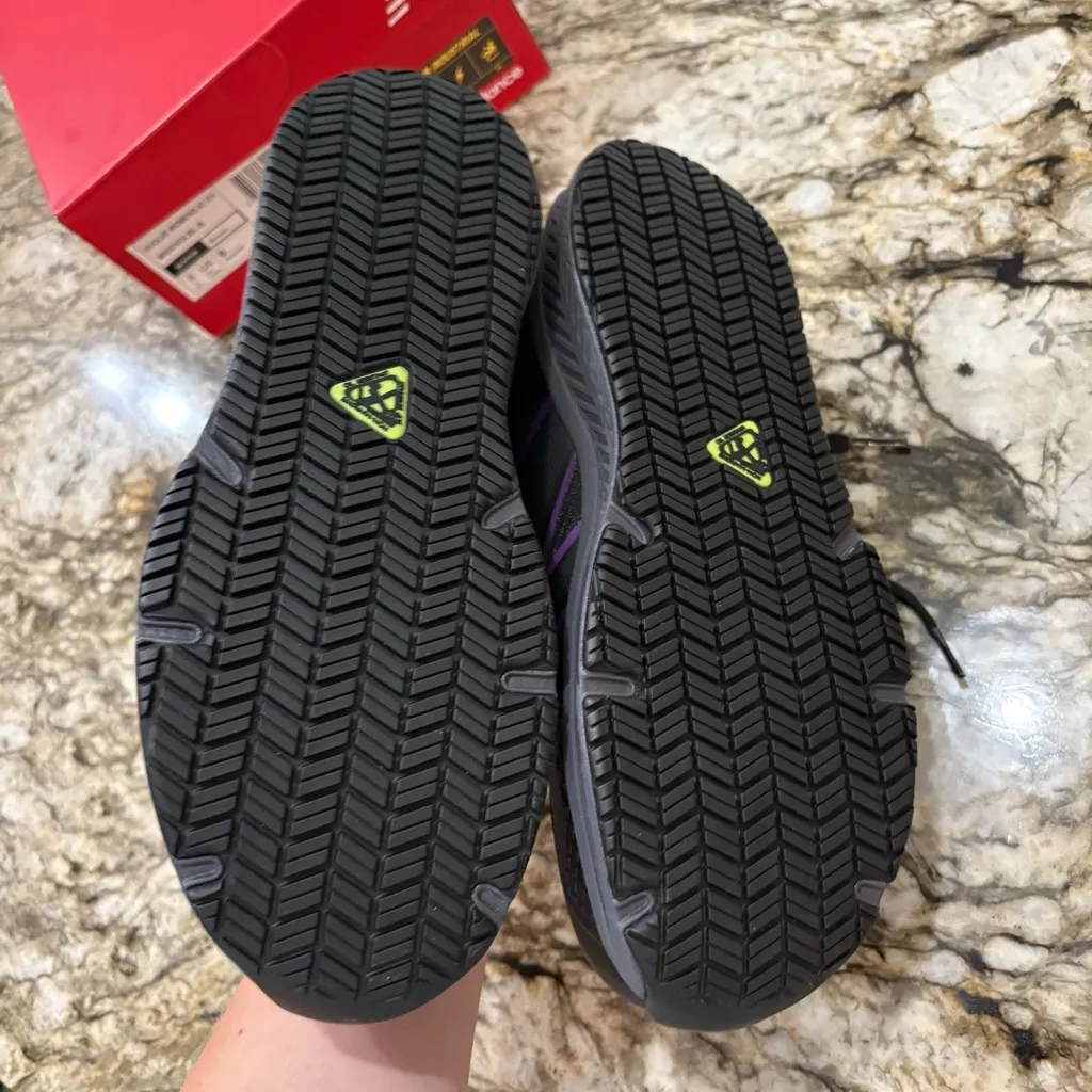 NEW New Balance Women’s Steel Toed Sneakers - Image 4