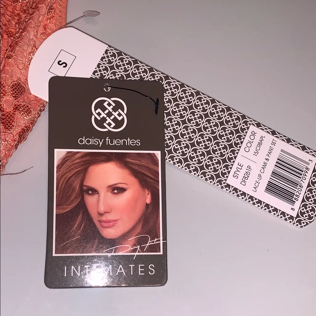 Daisy Fuentes Salmon Coral Pink Lace Negative Space Chemise Camisole V Neck Top - Image 6