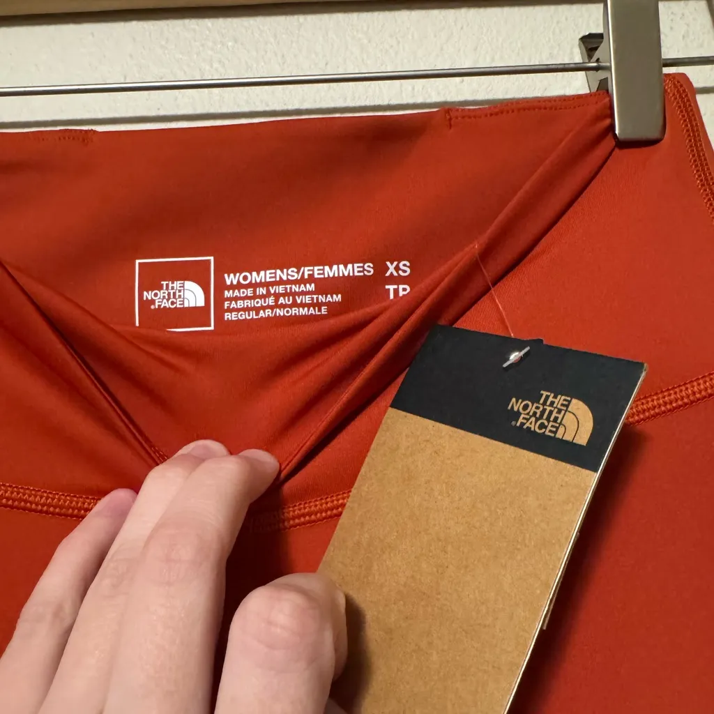NWT The North Face orange Women's leggings - Image 2