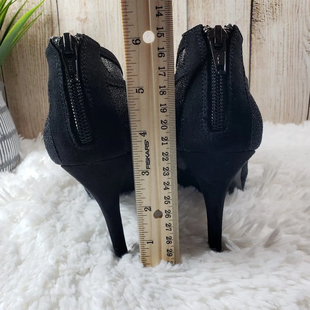 M BY MARINELLI Women's Size 8 Black Caged, Open Toe, Zip Up Heels - Image 8