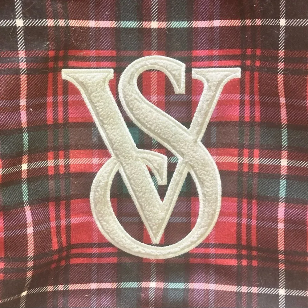 Victorias Secret Festive logo sherpa fleece tote Bag - Image 13