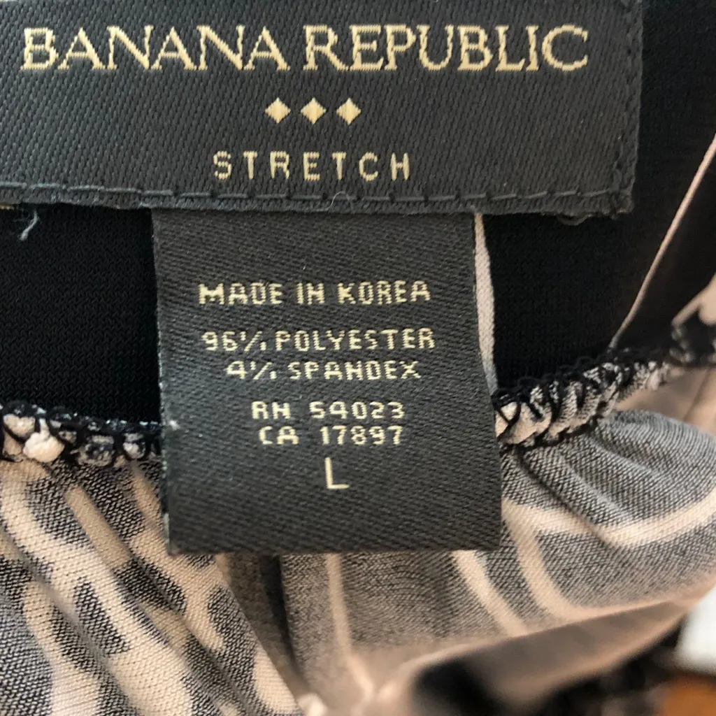 Banana Republic Black and White Floral Midi Dress, Large - Image 4