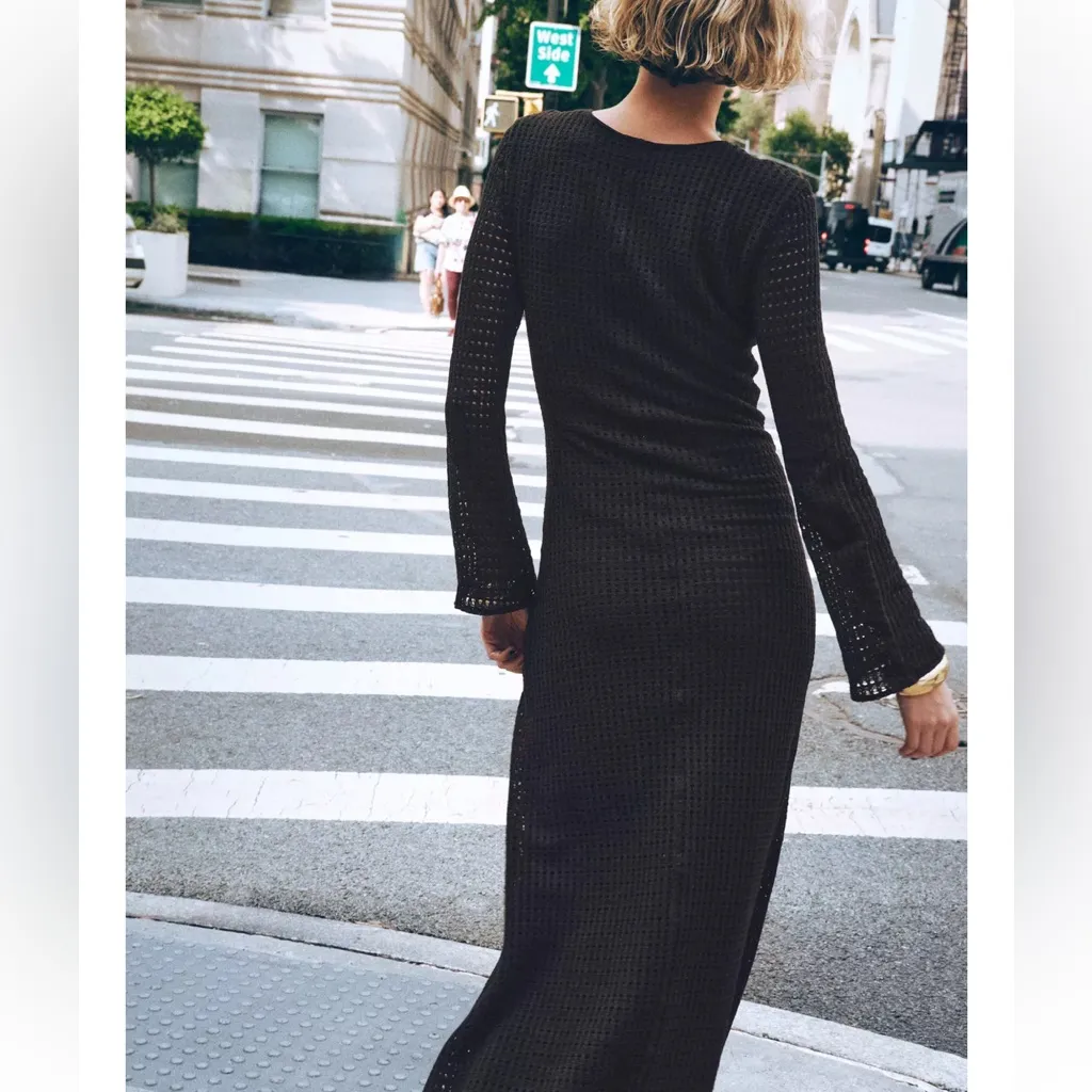 Zara NWT brown knit gold detail key hole front long sleeve midi maxi dress - Image 4