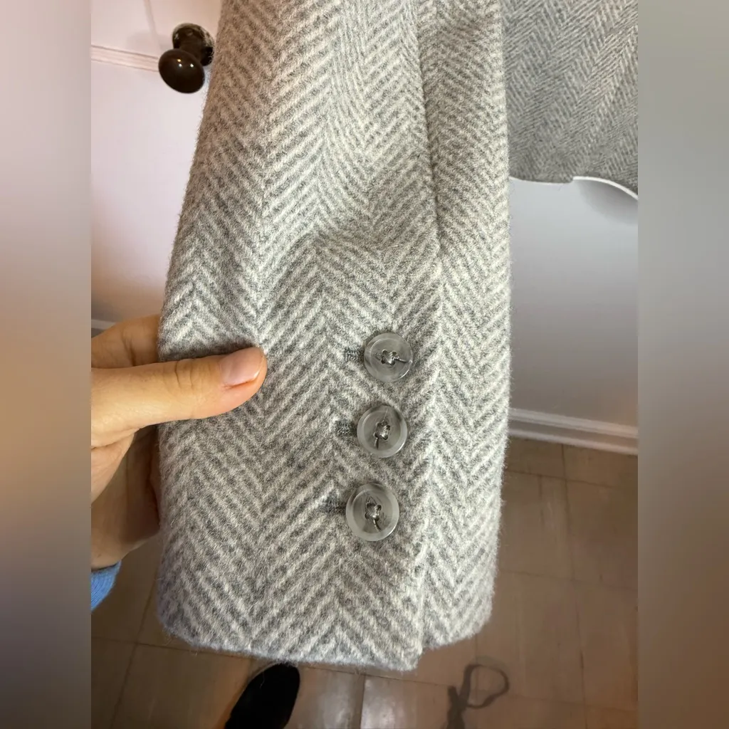 Vineyard Vines  Gray Chevron Wool Two Button Blazer - Image 6