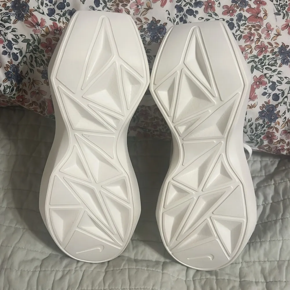 Womens  Vista Lite white size 6 - Image 5