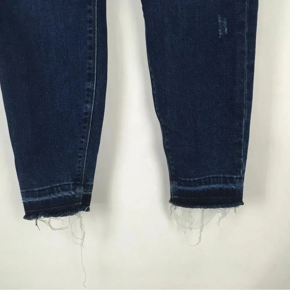 Spanx Distressed Ankle Skinny Pull‎ On Jeans Size Small - Image 4