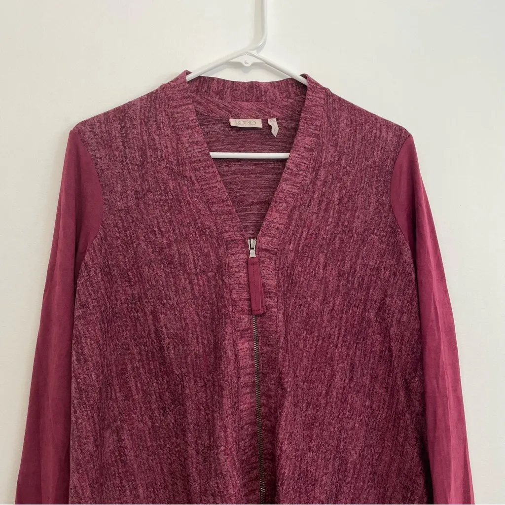 LOGO BY LORI GOLDSTEIN Knit Cardigan with Faux Suede Details Berry Pink Sweater - Image 4