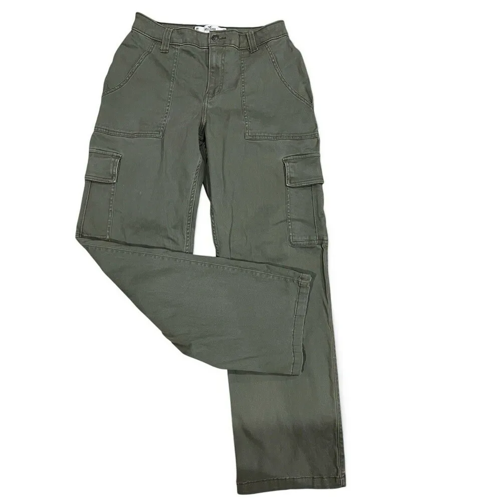 Hollister  Mid-Rise Relaxed Cargo Boot Pants Size 27/ 5R - Image 4