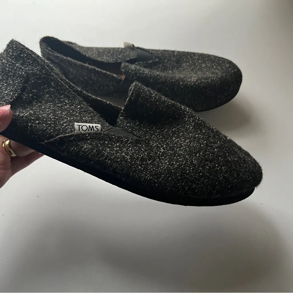 Toms Women's Charcoal Slip-On Shoes - Image 3