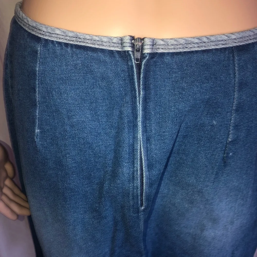 Joyce Leslie  shark bite fringed denim skirt - Image 3