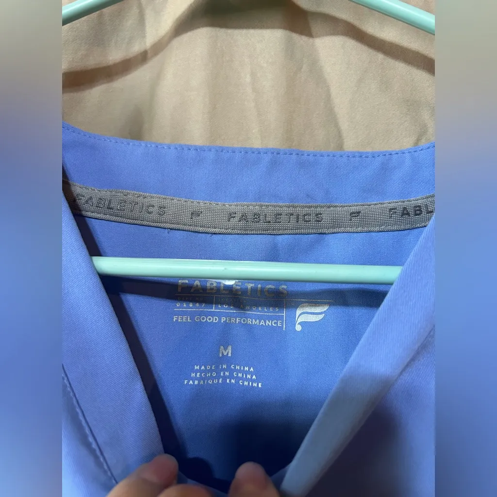 Fabletics  scrub set - Image 7