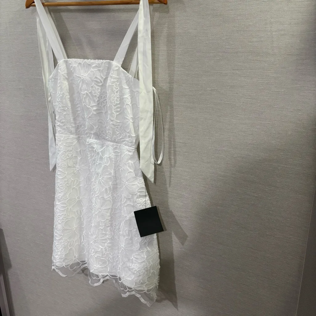 NWT Lulu's Lovable‎ Aesthetic White Embroidered Tie-Strap Mini Dress Size XS - Image 6