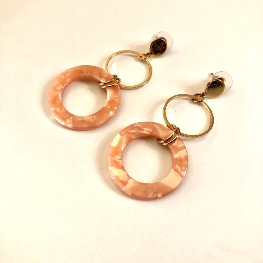 🍭6/$30 Bundle | Dangle Earrings Resin Orange - Image 2