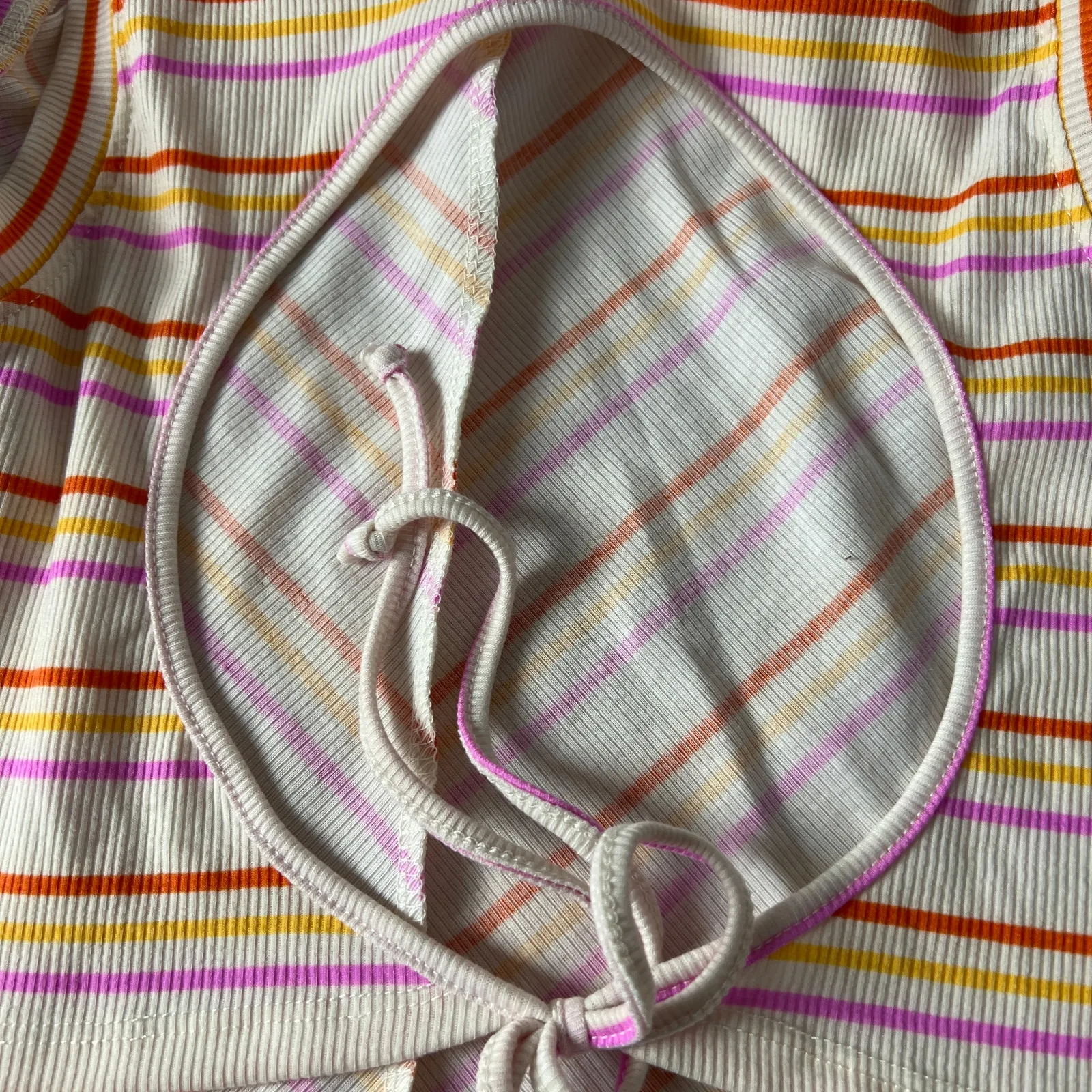 Wild Fable Women's Orange Striped Open Back Tiny Tank Top - Size Medium - NWT - Image 4