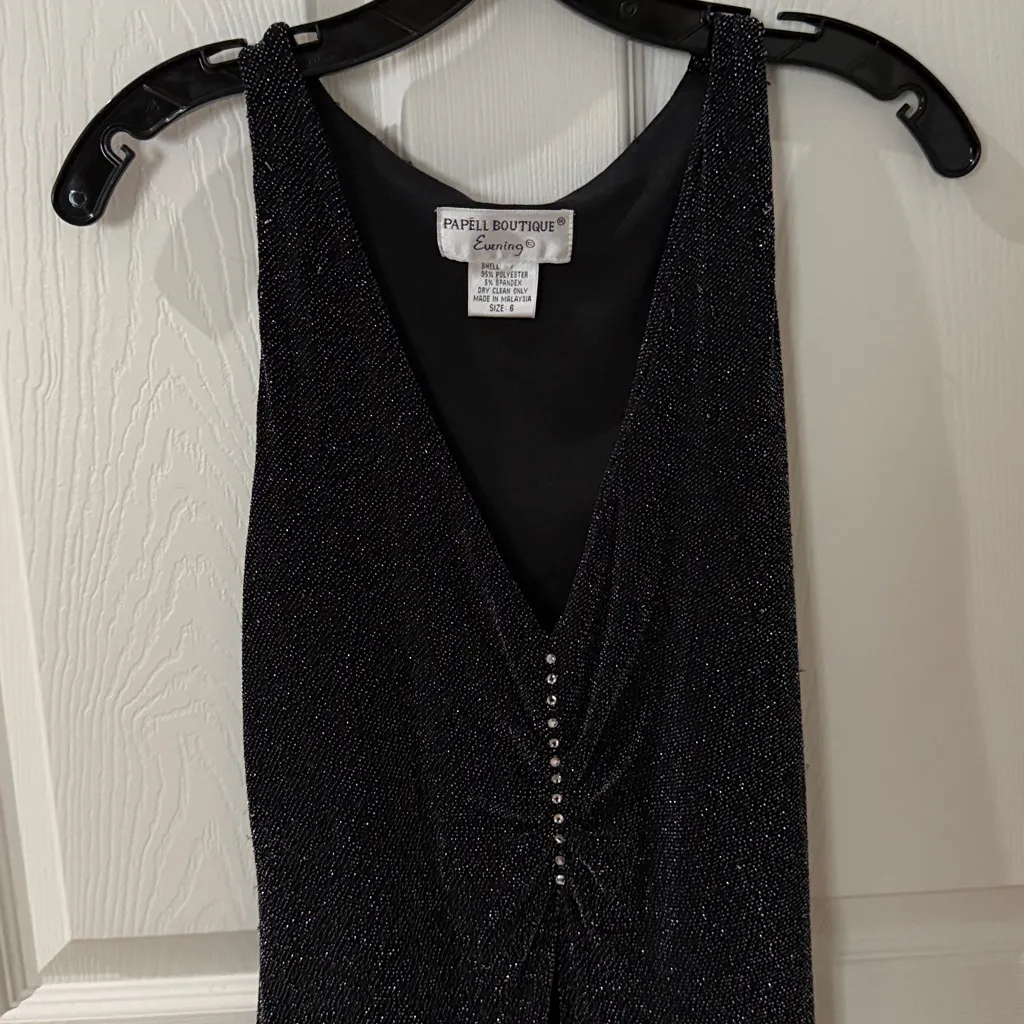 VINTAGE Papell Boutique Black Dress size 6 stretchy, black, silver metallic long - Image 3