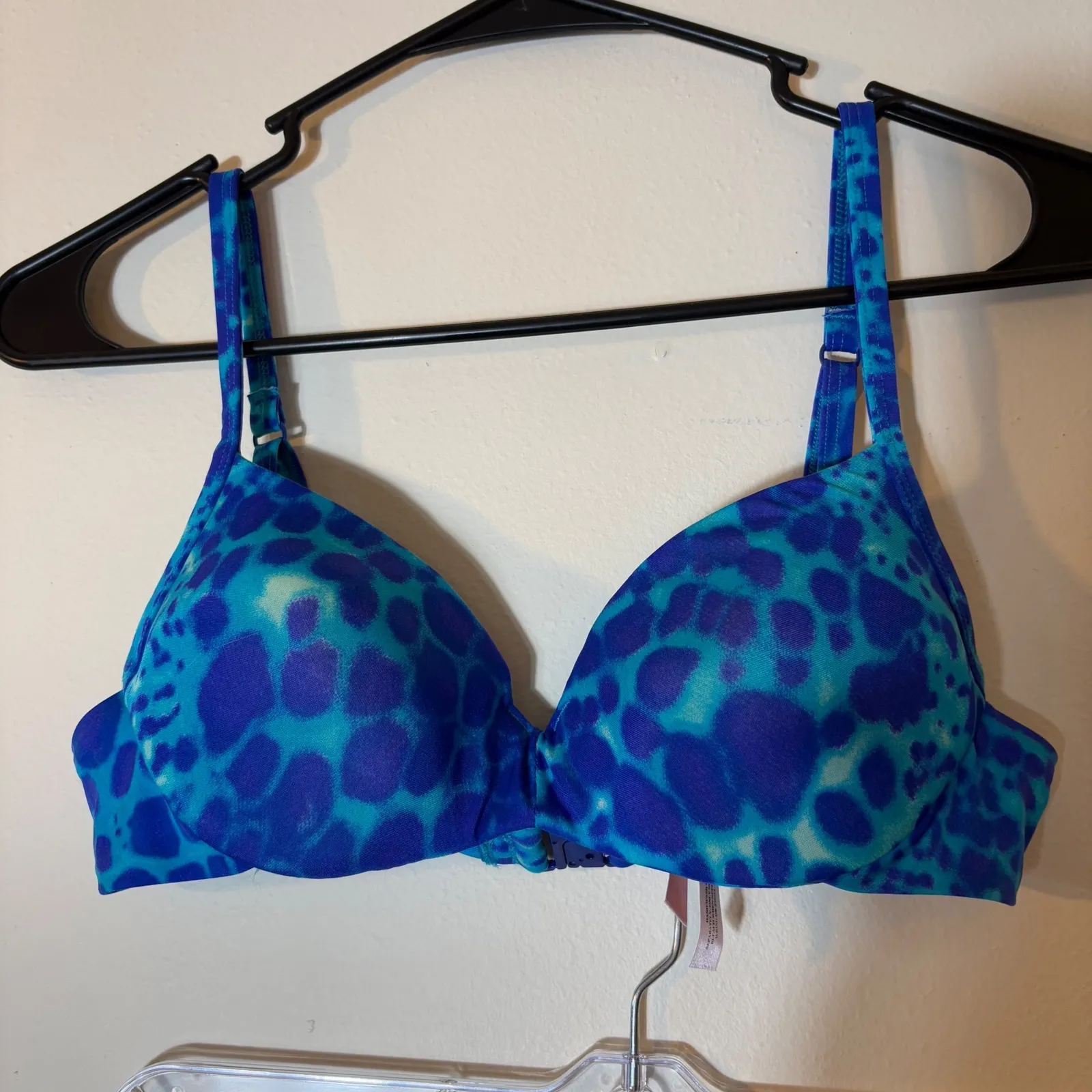 Victoria's Secret Swimwear Set Medium Bikini Top 36A‎ Blue Leopard Print - Image 2
