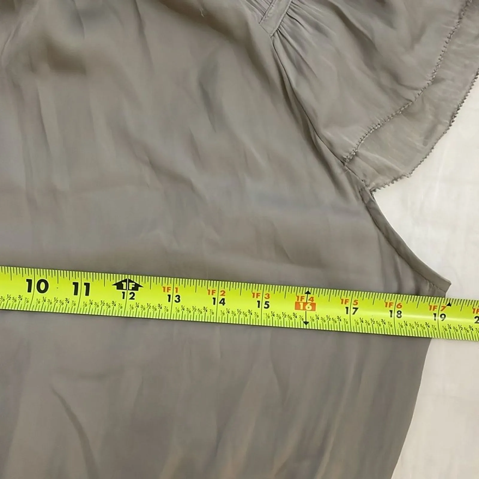 Current Air Gray Split Neck Flutter Sleeve Smocked Dress Womens Medium 1990261-1 - Image 6